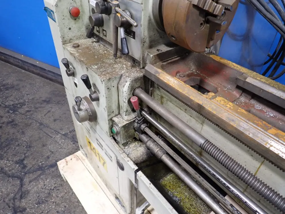 Victor / Taichung Machinery 20" X 40" Lathe - 400x1000