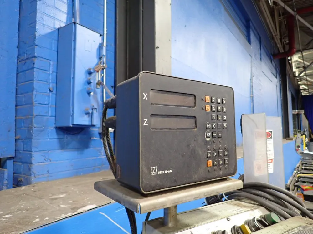 Victor / Taichung Machinery 20" X 40" Lathe - 400x1000