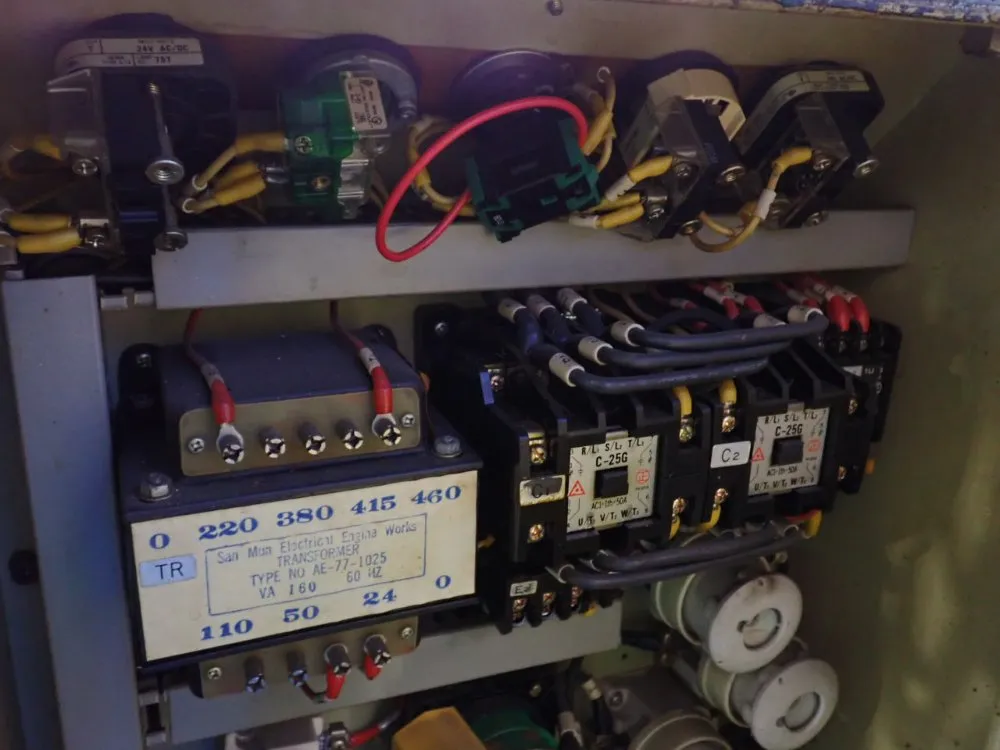 Victor / Taichung Machinery 20" X 40" Lathe - 400x1000