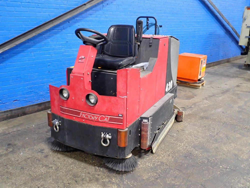 Factory Cat Sweeper - 420