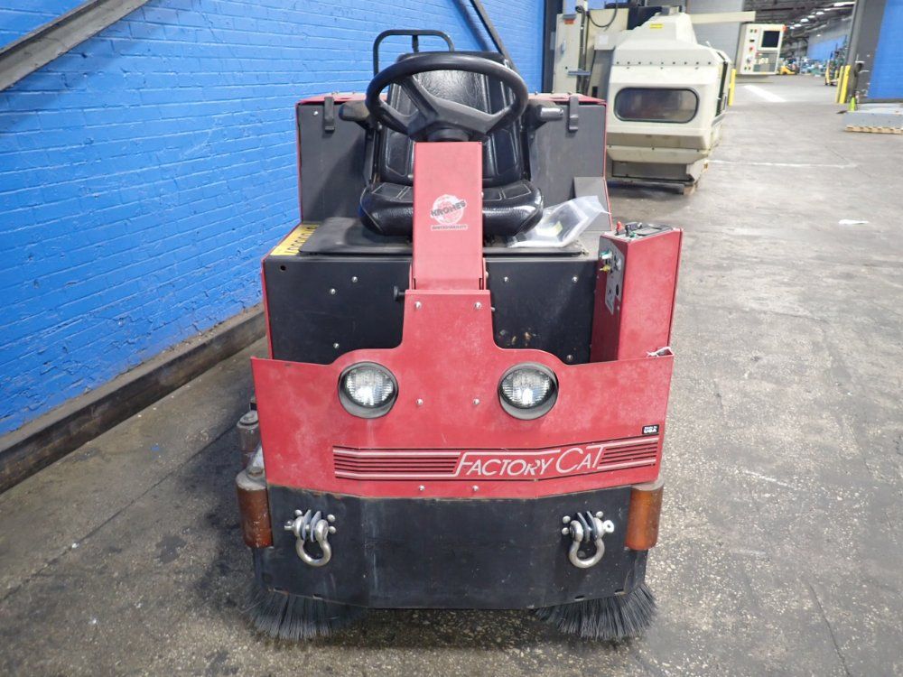 Factory Cat Sweeper - 420