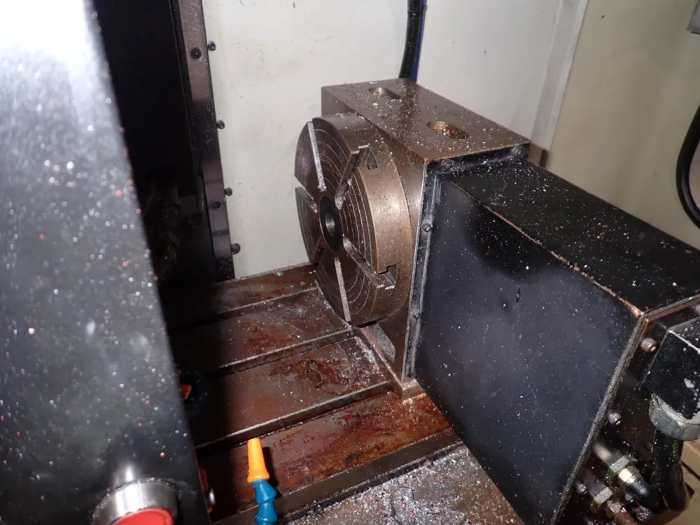 Haas 12" X 24" Cnc Vmc - Vf-2