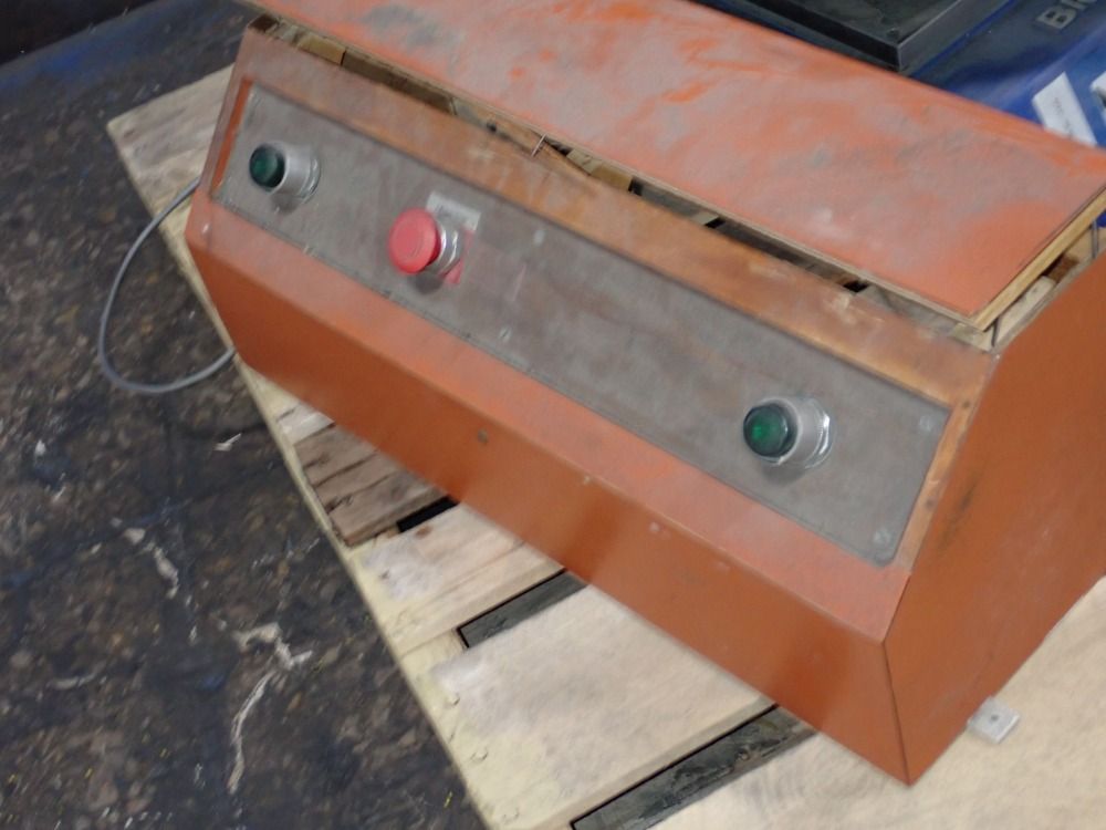 Branson Ultrasonic Welder - 2000iw