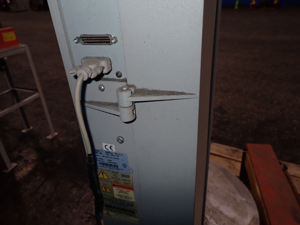 Branson Ultrasonic Welder - 2000iw