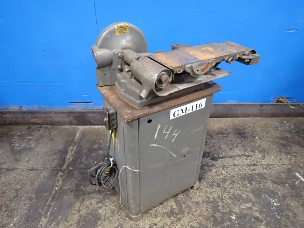 Duro Metal Products Co. 10" X 6" Belt & Disc Sander - Pd 3066