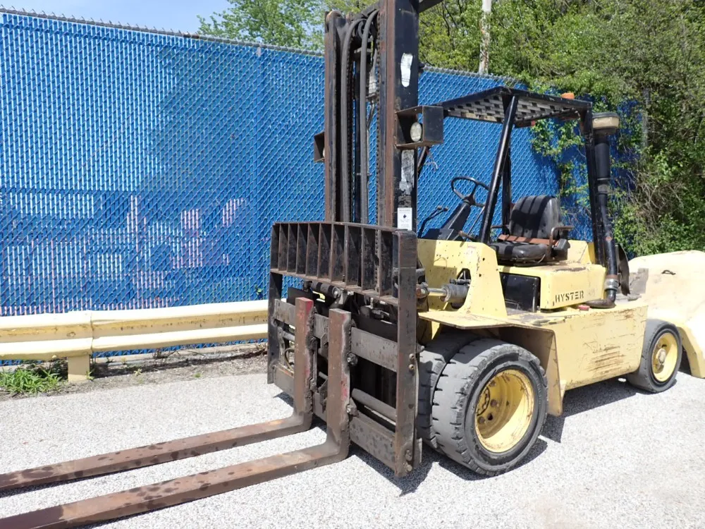 Hyster 12000 Lbs Diesel Forklift - H110xl