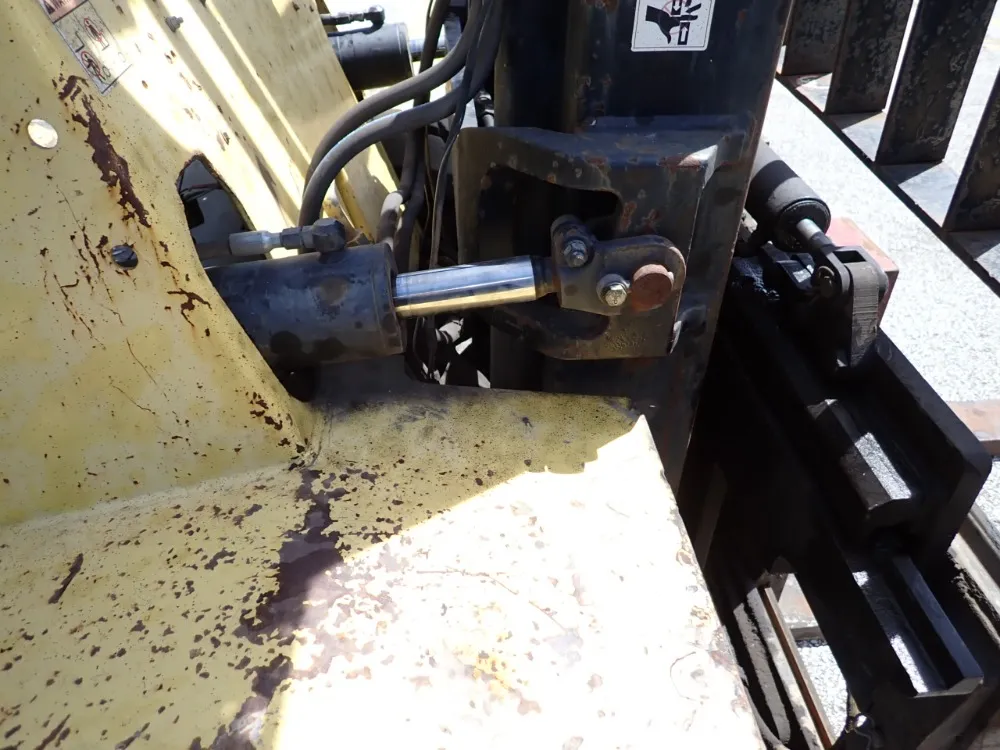 Hyster 12000 Lbs Diesel Forklift - H110xl