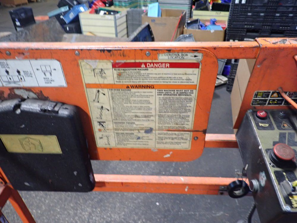 Jlg 750 Lbs Scissor Lift - 2646-e2