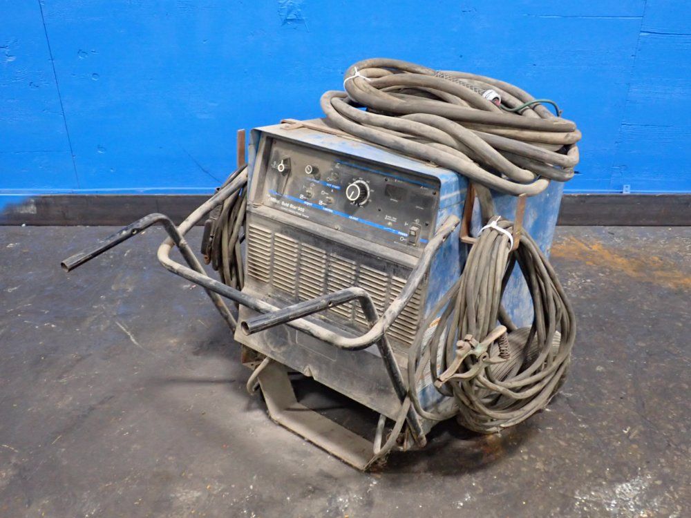Miller 300 A Welder - Gold Star 302