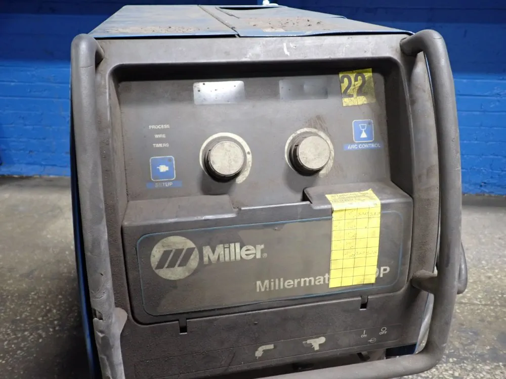 Miller 300 A Welder - Millermatic 350p