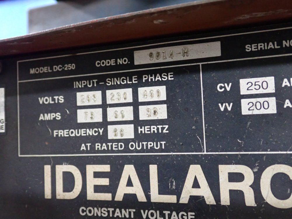 Lincoln 250 A Welder - Dc-250