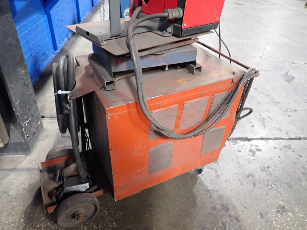 Lincoln 250 A Welder - Dc-250
