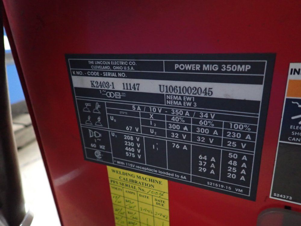 Lincoln 350 A Welder - Power Mig 350 Mp