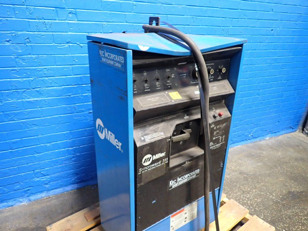 Miller 400 A Welder Power Source - Syncrowave 351