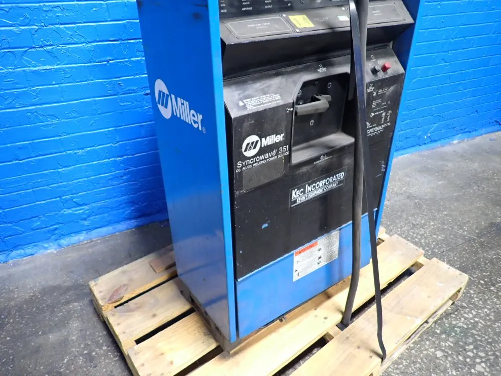Miller 400 A Welder Power Source - Syncrowave 351