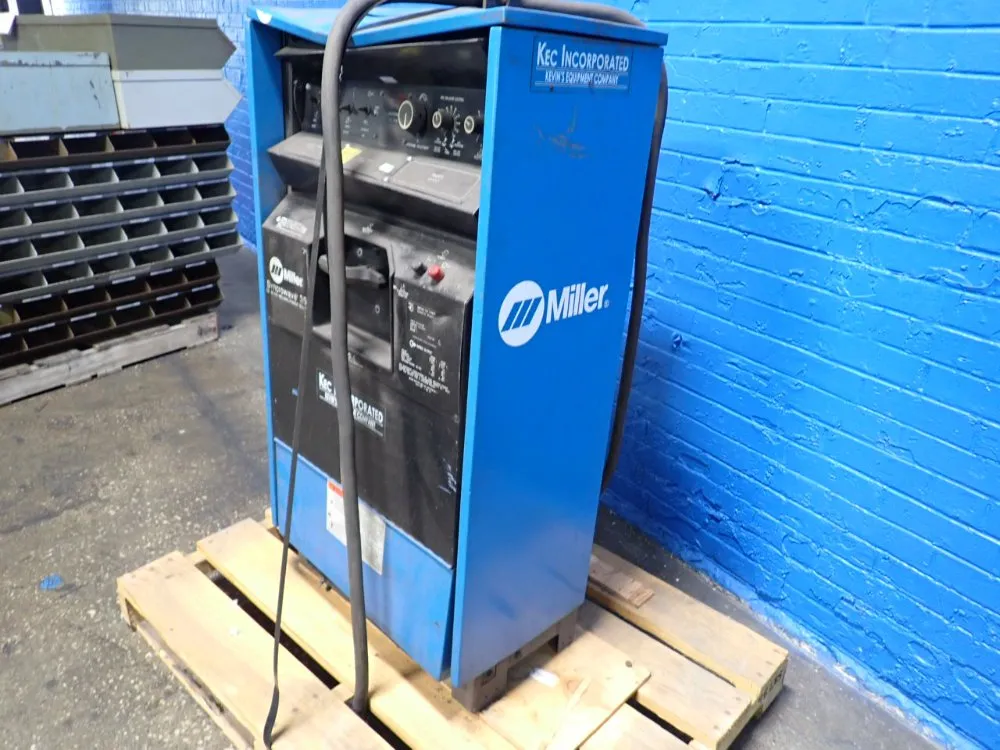 Miller 400 A Welder Power Source - Syncrowave 351