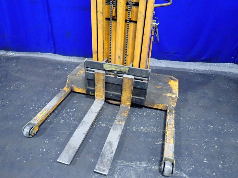 Rol-lift 2000 Lbs Electric Pallet Jack Stacker