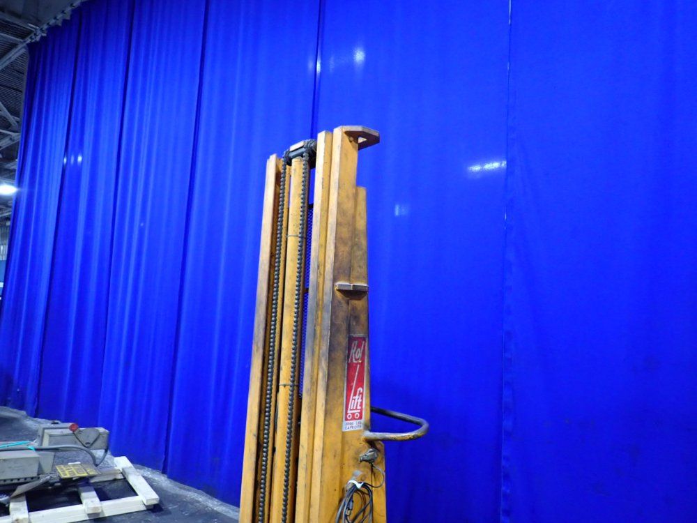 Rol-lift 2000 Lbs Electric Pallet Jack Stacker
