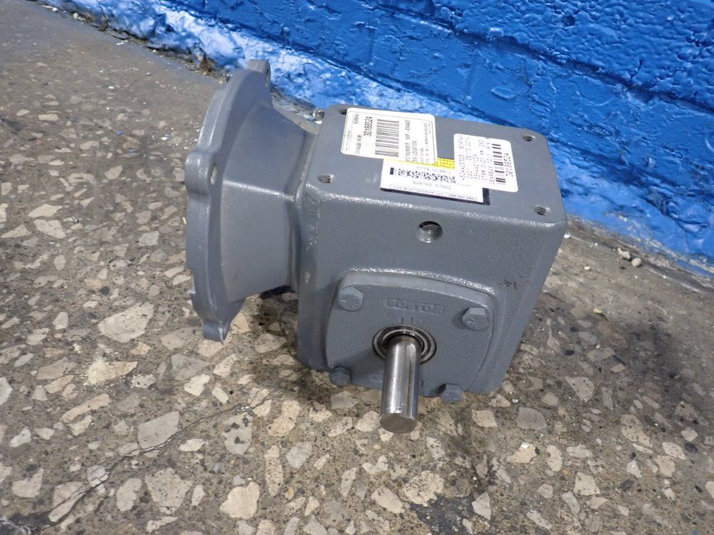 Boston Gear 10 Ratio Gear Reducer - F715-10-85-j