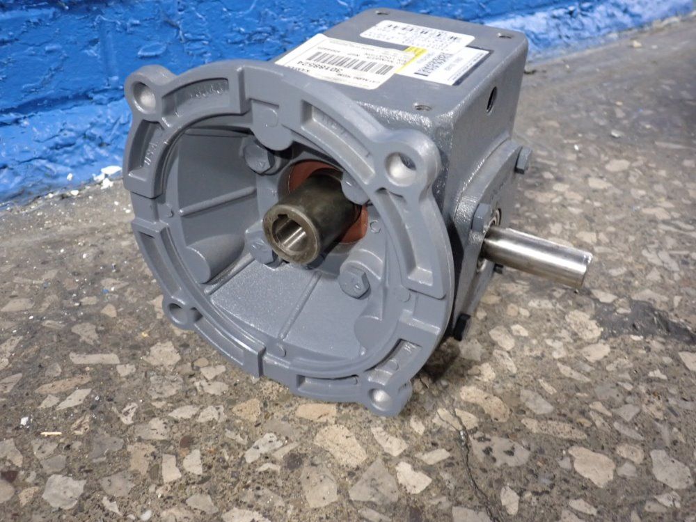 Boston Gear 10 Ratio Gear Reducer - F715-10-85-j