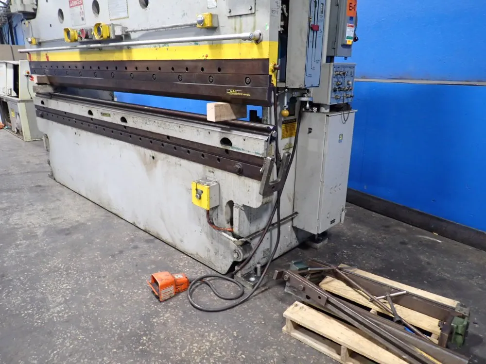 Cincinnati 135 T X 10’ Press Brake - 135 Cb X 10