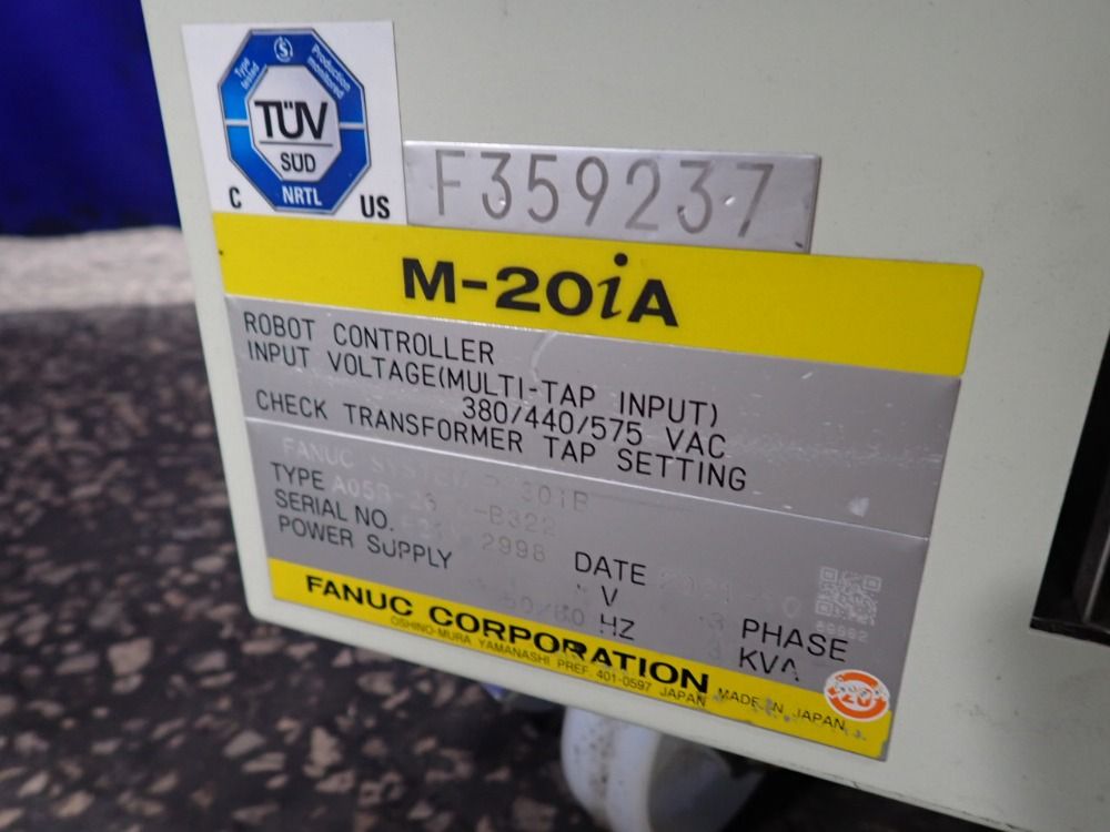 Fanuc Robot Controller W/teach Pendant - R-30ib