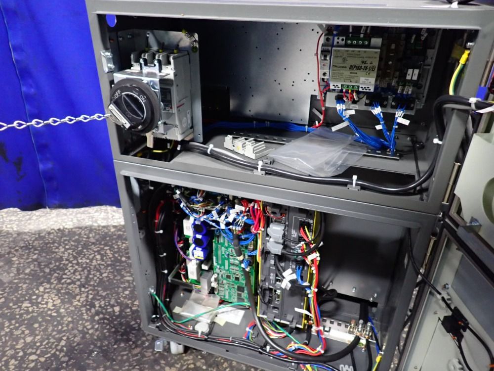Fanuc Robot Controller W/teach Pendant - R-30ib