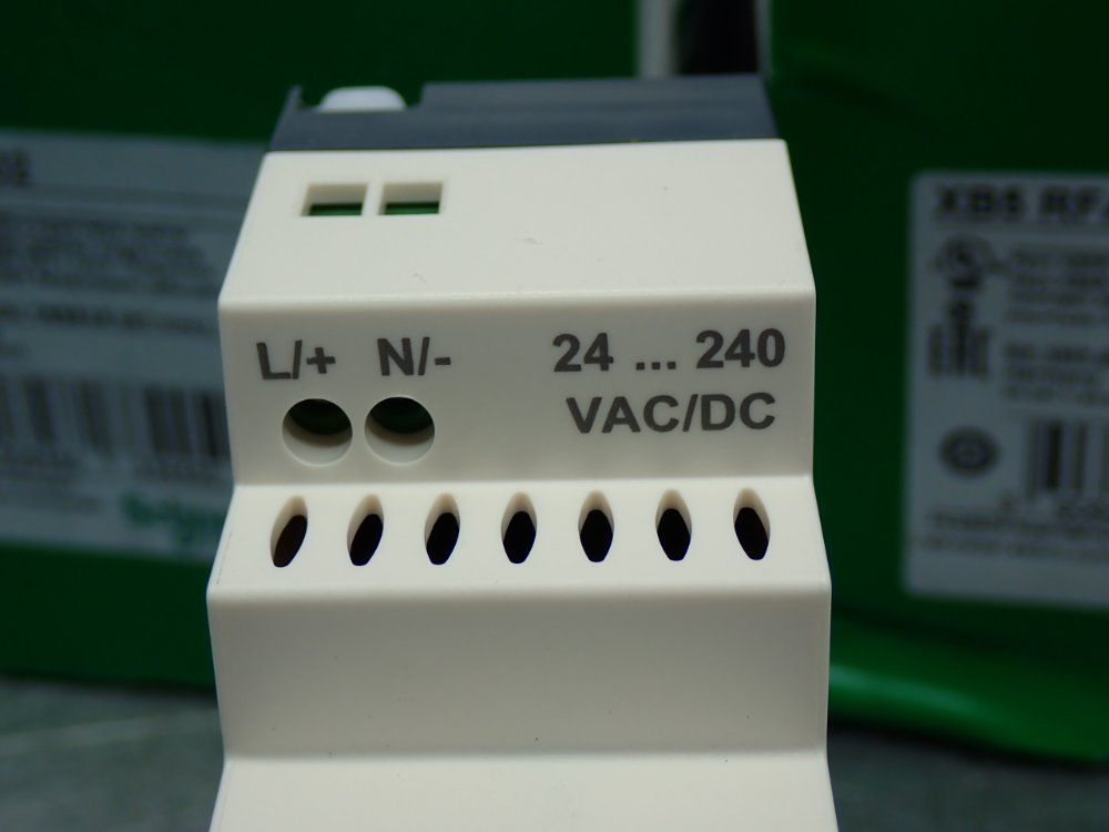 Schneider Electric Wireless Batteryless Push Button - Xb5rfa02