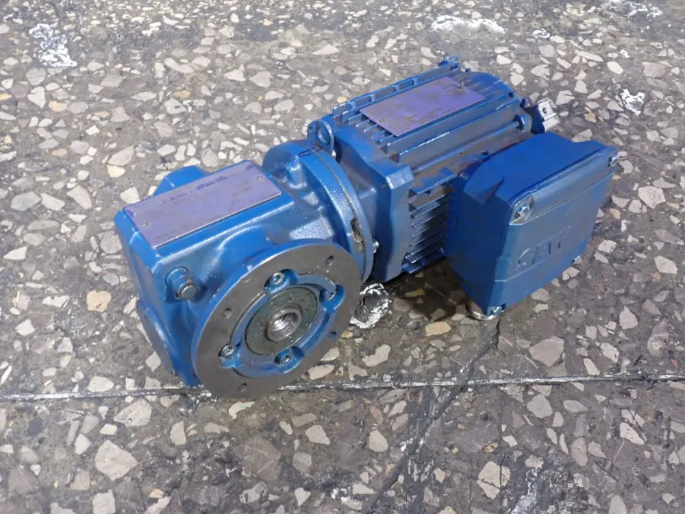 Sew Eurodrive 0.50 Hp Gear Drive - Sf37 Drn71m4
