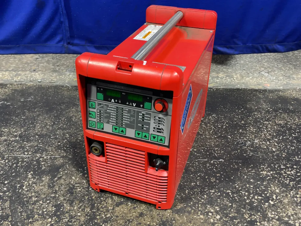 Fronius 400 A Welder - Transpuls Synergic 4000 Mv
