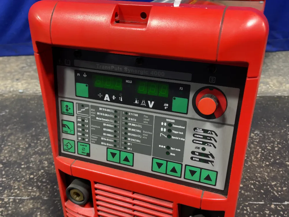 Fronius 400 A Welder - Transpuls Synergic 4000 Mv