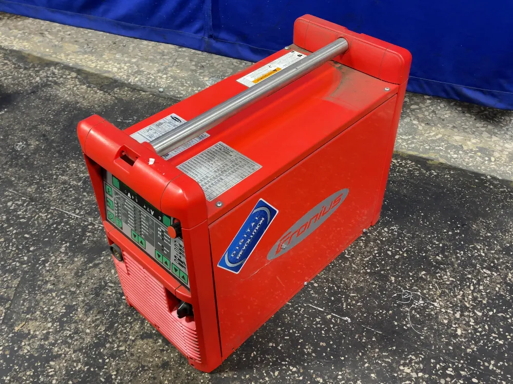 Fronius 400 A Welder - Transpuls Synergic 4000 Mv