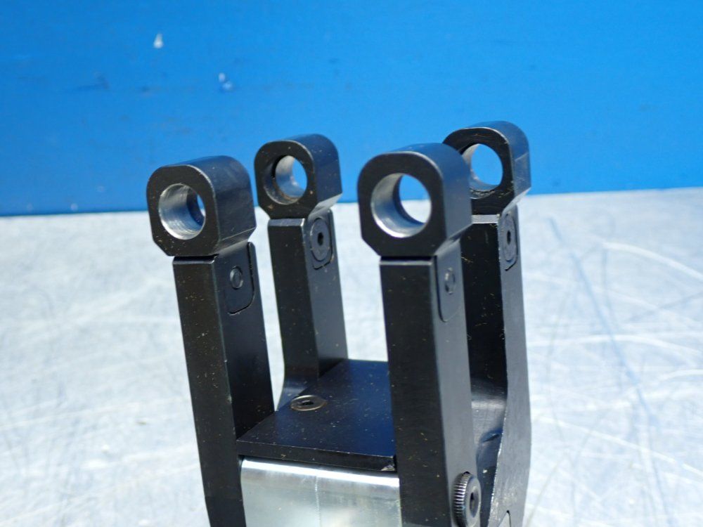 Destaco Gr84-series Sheet Metal Gripper - Gr84-15ce-dd-9s9-qqtt-a1xx01