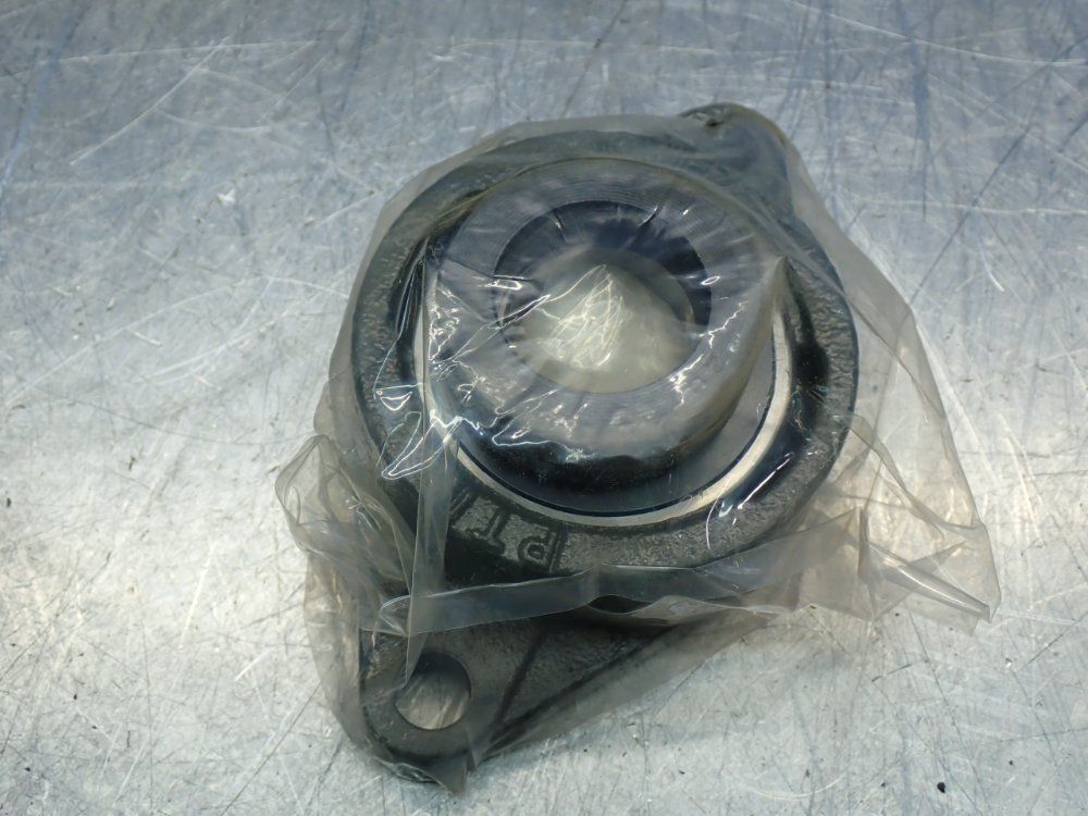 Pti Owfz200-series Piloted 2-bolt Flange Bearing - Owfz207-35amm