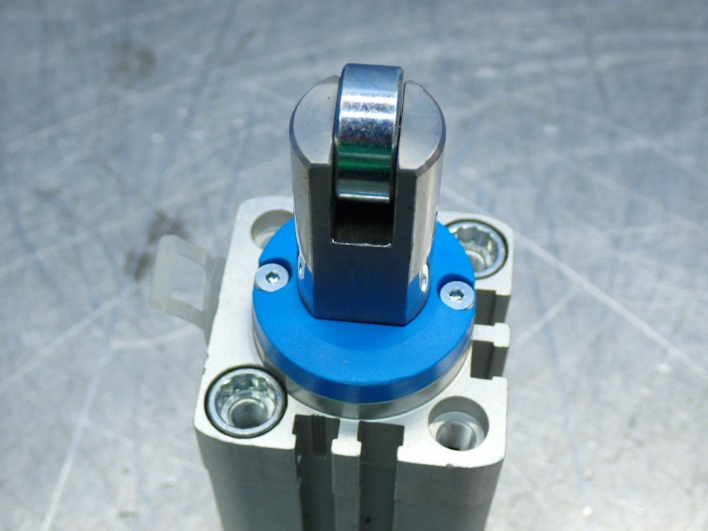 Festo 1.2bar - 10bar Stopper Cylinder Unit - 576118