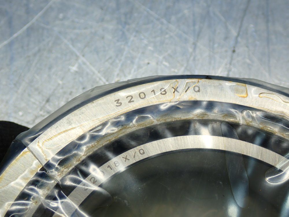 Skf Tapered Roller Bearing - 32018x/q