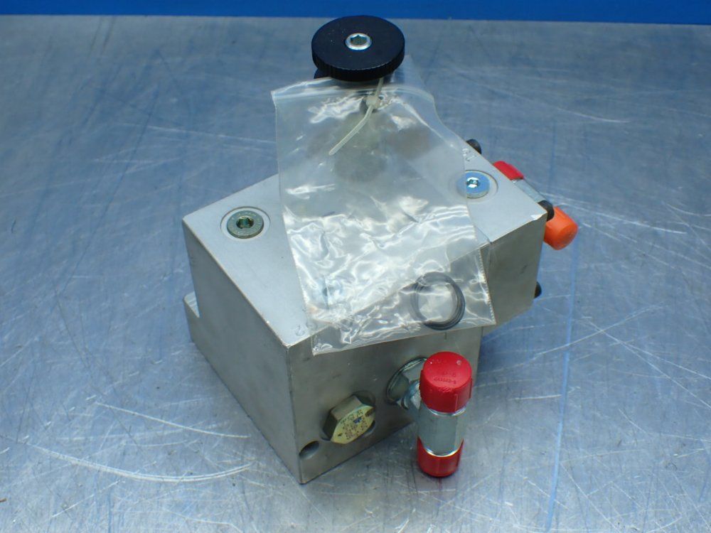 Dematic Pneumatic Manifold Assembly - 12377p-001