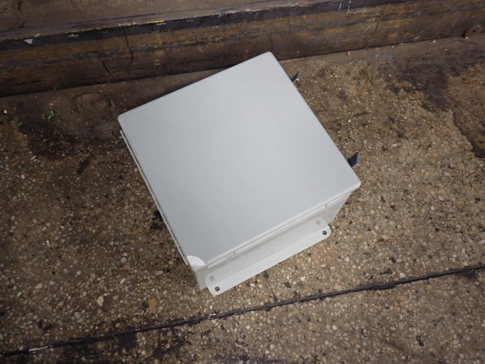 Hoffman 10" X 10" X 6" Electrical Enclosure - A10106ch