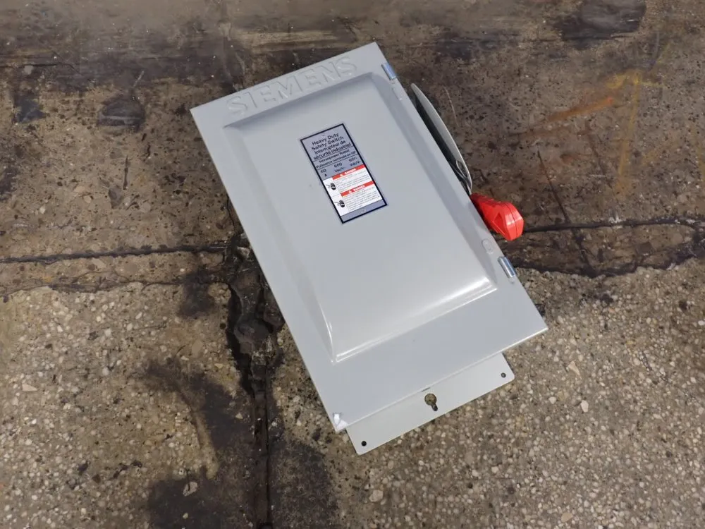 Siemens 60 Amps Fusible Disconnect - Hfc362j