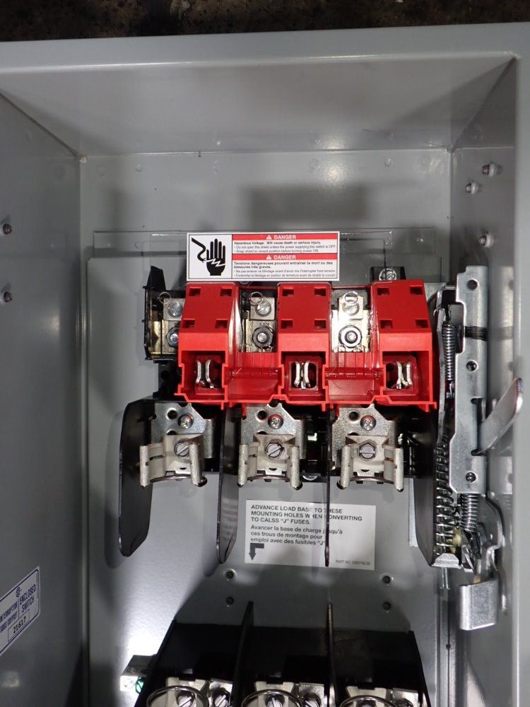 Siemens 60 Amps Fusible Disconnect - Hfc362j
