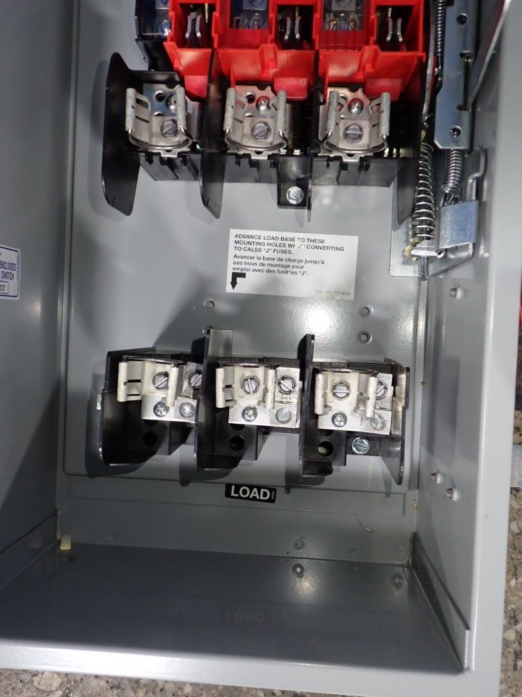 Siemens 60 Amps Fusible Disconnect - Hfc362j
