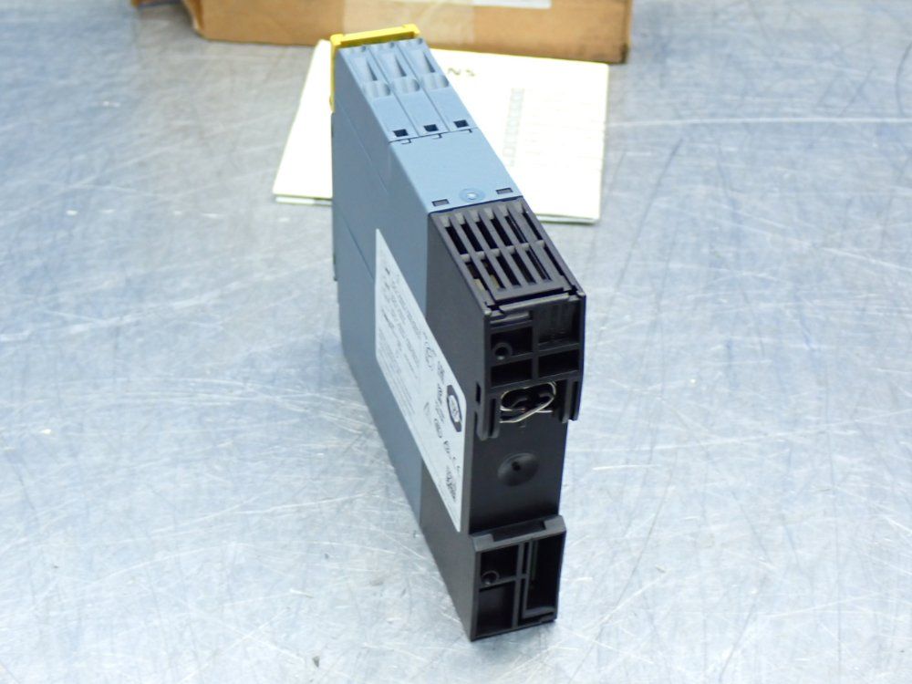 Siemens Safety Relay - 3sk1211-2bb40