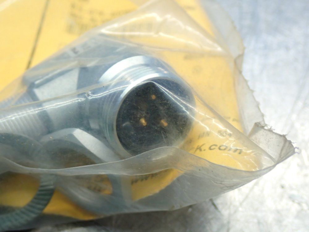 Turck Weldguard Inductive Sensor - Bl5-gt18-adz30x2-b1431/s34/s1589