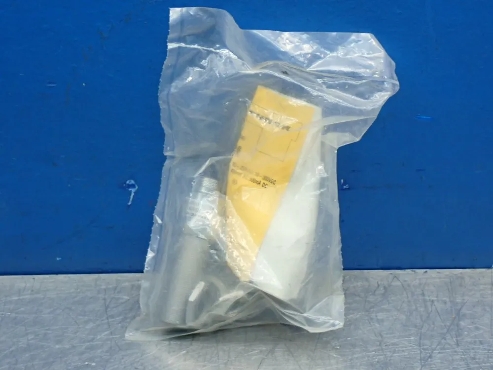 Turck Inductive Sensor Unit - Bl5-gt18-adz30x2-b1331/s34/s1589