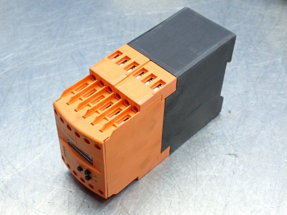 Ifm Speed Monitor Unit - Dd2505