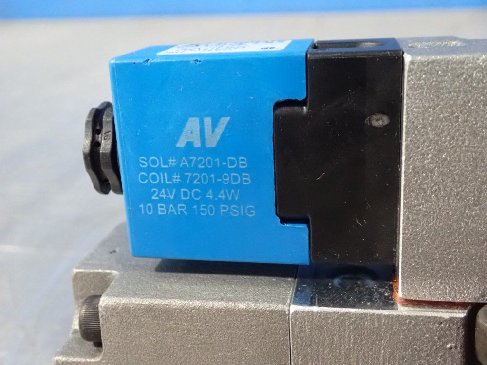 Automatic Valve Usa 10 Bar, 150 Psig Pneumatic Solenoid Valve - 407b67s3s3-db7
