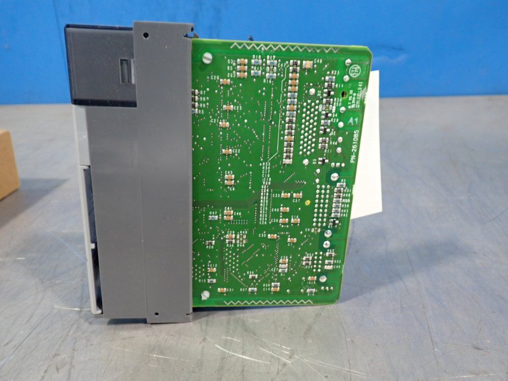 Allen-bradley Slc 5/03 16k Cpu Controller Module - 1747-l532