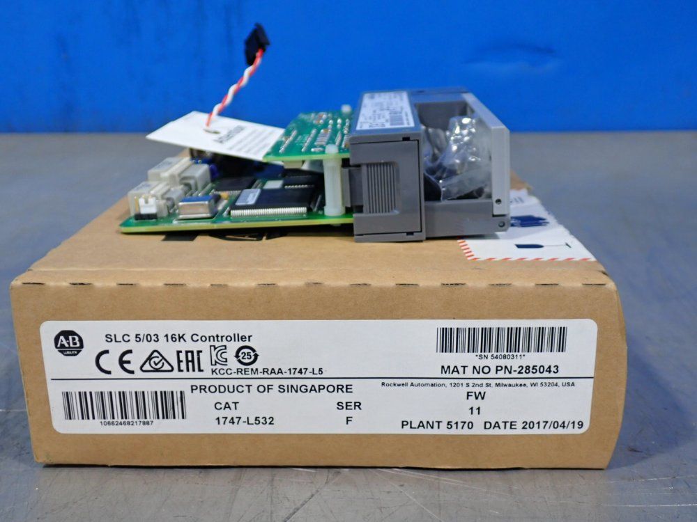 Allen-bradley Slc 5/03 16k Cpu Controller Module - 1747-l532