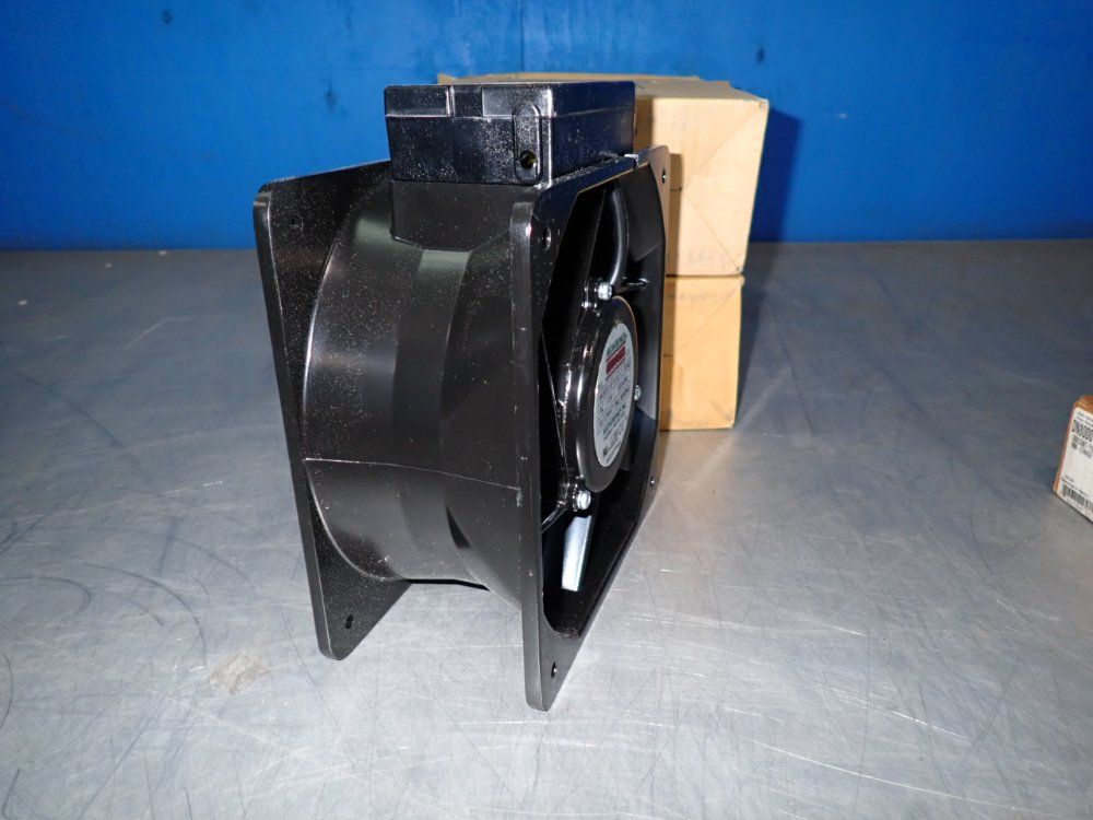 Mechatronics Axial Fans - Uf18jc12 Bthd