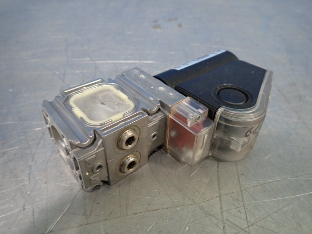 Krom Schroder 7 Psig Safety Solenoid Valve - Vas1t15/-n/nqsr